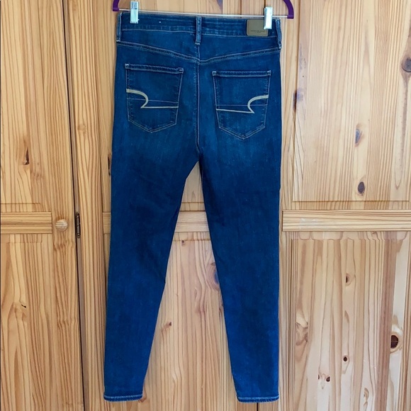 *SOLD*American Eagle Super Stretch Hi-Rise Jegging - Picture 4 of 7